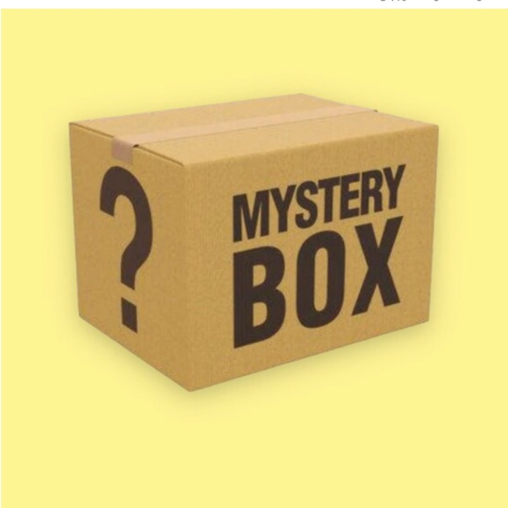 Mystery Box Swim beach bundle + sunscreen NWT S-M